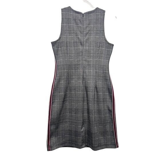 Banana Republic Sleeveless Sheath Dress in Navy Side Stripe Houndstooth Plaid - Picture 3 of 5